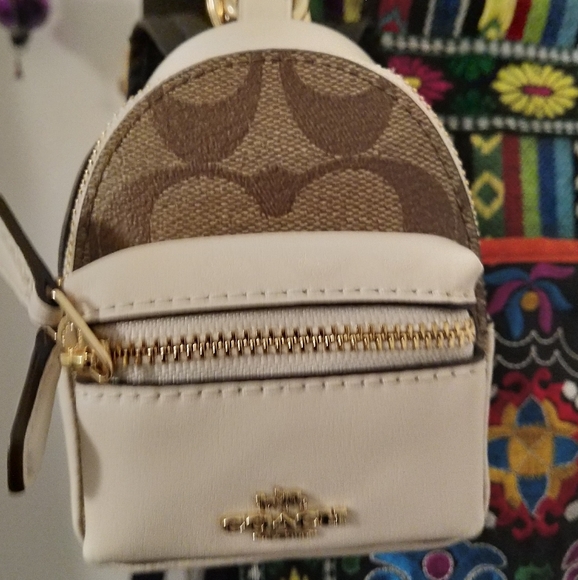coach backpack keychain